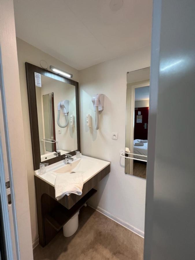 Contact Hotel Fontenay Le Comte 외부 사진