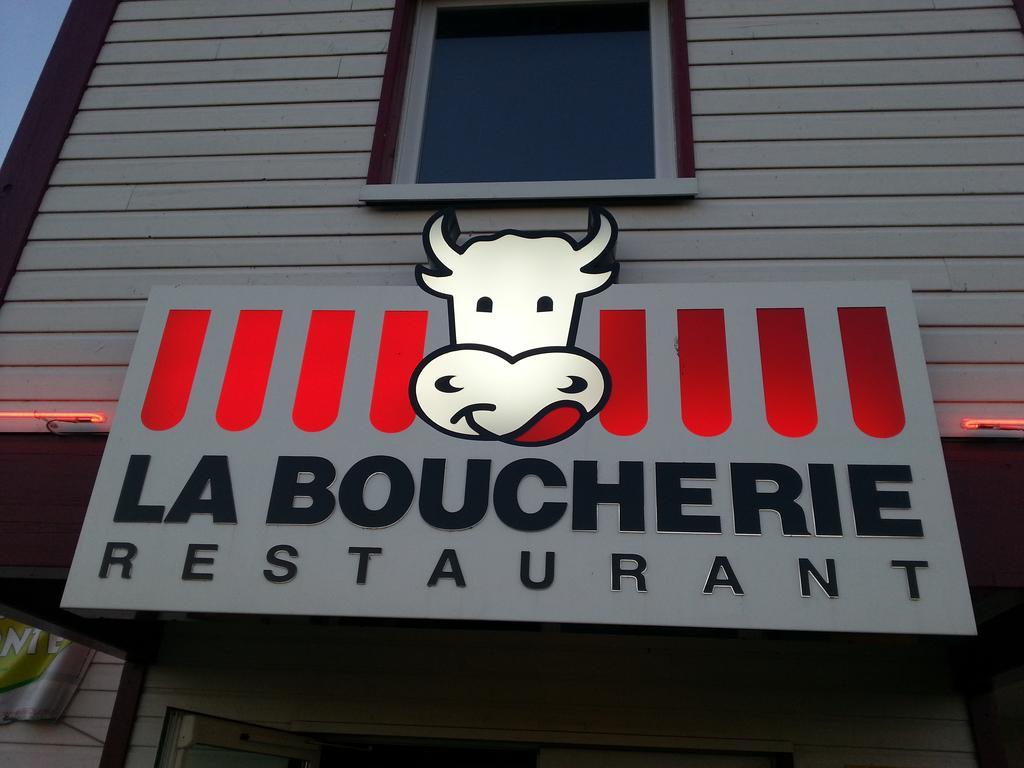 Contact Hotel Fontenay Le Comte 외부 사진